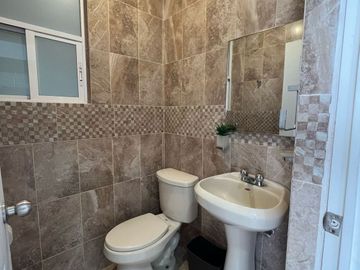 CASA EN VENTA RESIDENCIAL RUBI (COCHERA TECHADA)