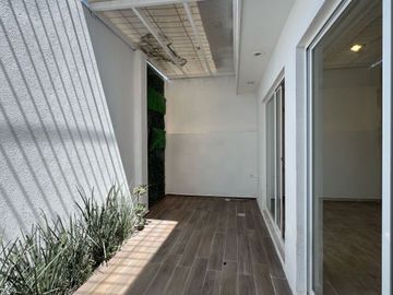 CASA EN VENTA RESIDENCIAL RUBI (COCHERA TECHADA)