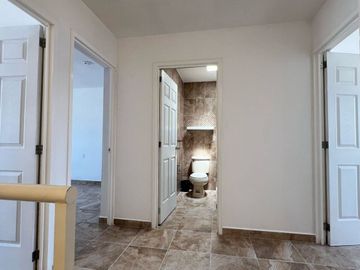 CASA EN VENTA RESIDENCIAL RUBI (COCHERA TECHADA)