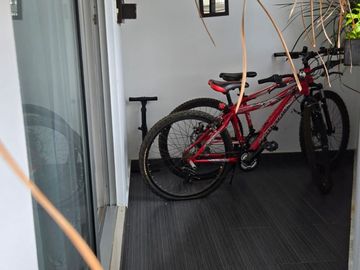 Tu nvo Hogar espera. Depto semi nuevo, 2 rec, 2 bañ, 2 gar, amenidades y vigilancia