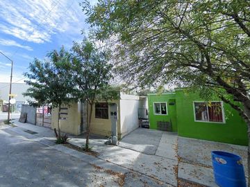 OY CASA CON CESION DE DERECHOS LISTA PARA ADJUDICAR  EN PRADERAS DE SAN JUAN, JUAREZ, NUEVO LEON