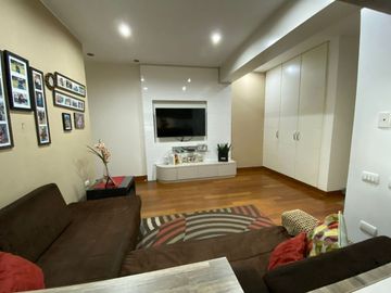 VENTA departamento en Surco 205.5M2 3 Habitaciones 3 Baños 2 Esta 1 Dep.