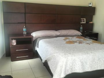 VENTA DE CASA EN FRACC. SITIO DEL SOL