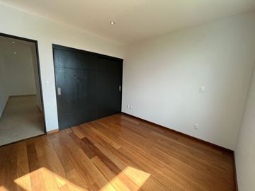 VENTA DEPARTAMENTO CON CUARTO DE SERVICIO EN PISO 6 WISE LIVING JURIQUILLA QUERÉTARO