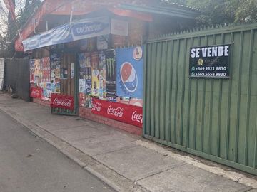 EN VENTA CASA, 1 PISO, 2 DORMITORIOS, 1 BAÑO