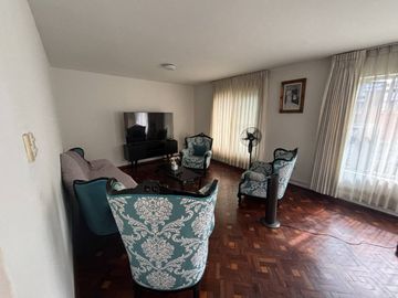 VENTA DE CASA EN ESQUINA EN SURCO