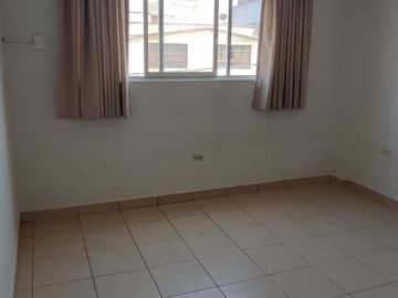 VENTA DE CASA EN ESQUINA EN SURCO