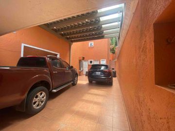 CASA EN VENTA BOSQUES D LA HERRADURA