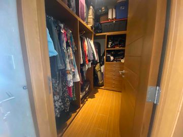 CASA EN VENTA BOSQUES D LA HERRADURA