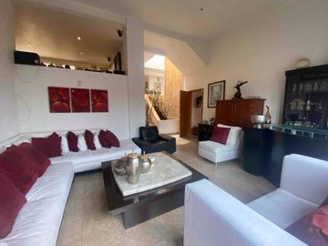 CASA EN VENTA BOSQUES D LA HERRADURA
