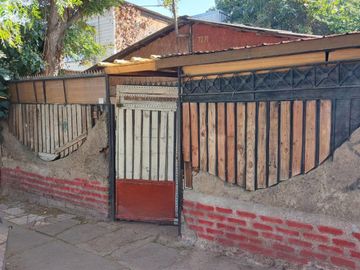 Casa de 1 piso amplio terreno para remodelar