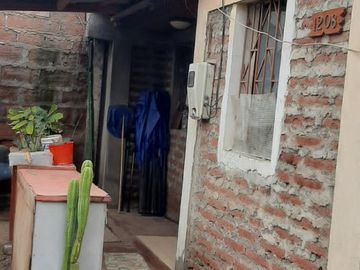 Excelente Terreno con Casa en Cerro Navia