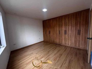 Casas de Ventas en Cuenca Casa Rentera sector Totoracocha, cerca de la empresa Electrica