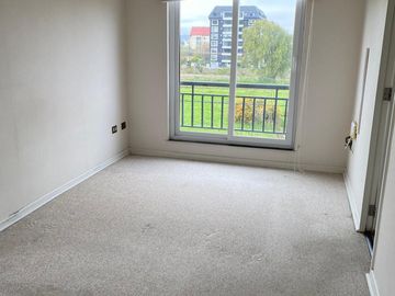 Hermoso Depto Duplex en Venta de 3 D 3 B y Estacionamiento Plaza Decher. Puerto Varas