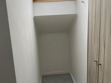 Hermoso Depto Duplex en Venta de 3 D 3 B y Estacionamiento Plaza Decher. Puerto Varas
