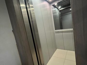 VENDO O PERMUTO EDIFICIO EN EL INGENIO CALI VALLE