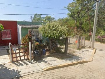 CASA EN MIGUEL PADILLA EN EL VALLE, TONALA, CHIAPAS ¡ NO CRÉDITOS !