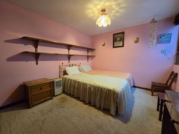 Ambientes amplios y cálidos para disfrutar en familia Casa estilo Rustico en Surco cerca Benavides el trigal