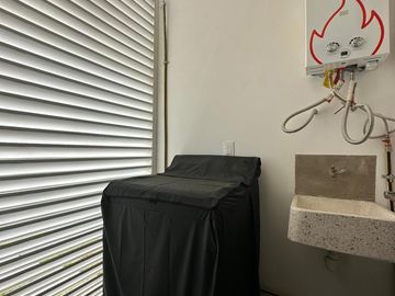 Estrena departamento en Zákia