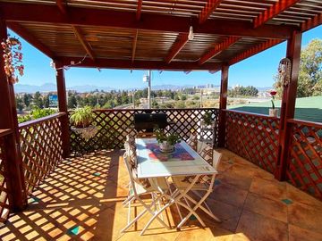 Vendo Casa de cinco dormitorios en Quilpue  a pasos del troncal Sur