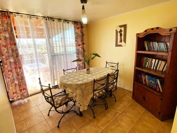 Vendo Casa de cinco dormitorios en Quilpue  a pasos del troncal Sur
