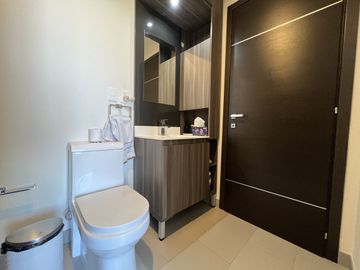 Departamento de 1 Recámara con Terraza. Equipado y Amueblado