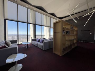 Departamento de 1 Recámara con Terraza. Equipado y Amueblado