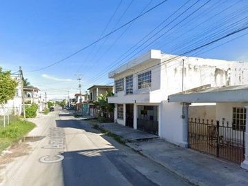 Casa Adj s pos., en Azucenas, Jardines de la Ciudad de Chetumal , 77026 Othon B. Blanco, Quintana Roo.