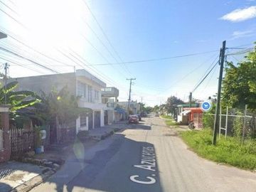 Casa Adj s pos., en Azucenas, Jardines de la Ciudad de Chetumal , 77026 Othon B. Blanco, Quintana Roo.