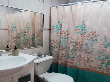 Vendo Casa de cuatro dormitorios y de un piso en Quilpue