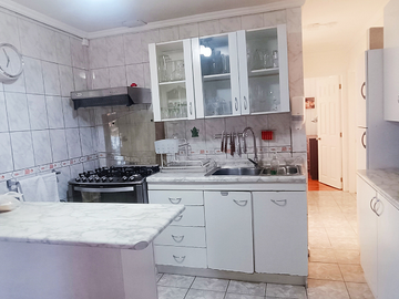 Vendo Casa de cuatro dormitorios y de un piso en Quilpue