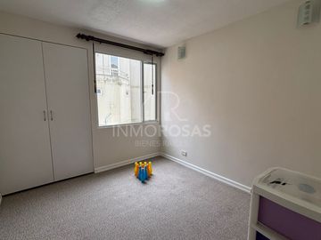 OPORTUNIDAD! Vendo Casa $141.000 Sector Emb USA, Colegios SEK, Cereré,Tomás Moro