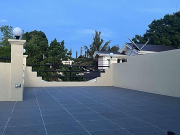 For Sale House and Lot in Garden Blooms Acres Subd. Consolacion,Cebu