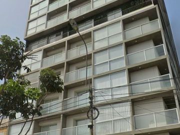 venta de departamento en av primavera a dos cuadras de upc us$ 115,000