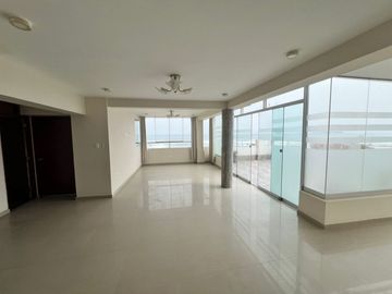 SE VENDE DUPLEX FRENTE AL MAR EN LURIN – VIVE CON VISTA AL OCEANO