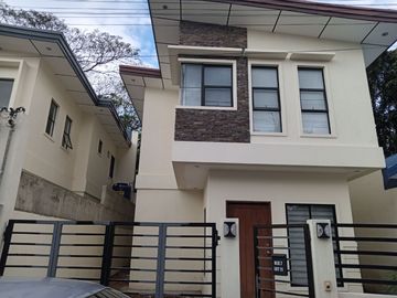 For Quick Sale! Brand-New Condition House & Lot with Upgrades at Buena Park Subdivision!