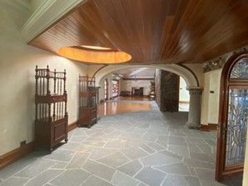 VENTA DE RESIDENCIA ESTILO MEXICANO DE UN SOLO NIVEL EN FRACCIONAMIENTO ZONA ZAVALETA, MÉXICO
