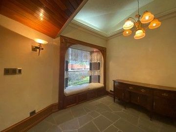 VENTA DE RESIDENCIA ESTILO MEXICANO DE UN SOLO NIVEL EN FRACCIONAMIENTO ZONA ZAVALETA, MÉXICO