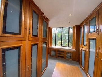 VENTA DE RESIDENCIA ESTILO MEXICANO DE UN SOLO NIVEL EN FRACCIONAMIENTO ZONA ZAVALETA, MÉXICO