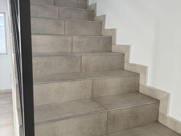 Duplex a Estrenar en Barrio Privado