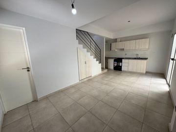 Duplex a Estrenar en Barrio Privado