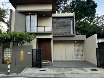 Rumah Dijual Baru 4 Kamar Ngaglik Sleman Jogja, Jual Murah