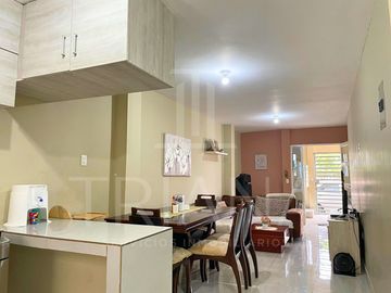 CASA EN VENTA LOS ROSALES SANTO DOMINGO
