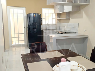 CASA EN VENTA LOS ROSALES SANTO DOMINGO