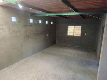 CASA CERCA DE LA ENTRADA DE CUAUTLA