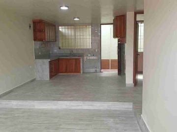 Casa en venta de oportunidad por el sector de la liga cantonal