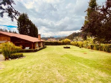 🏠En Venta Casa Rústica de 3 Dormitorios en Sinincay, rodeada de naturaleza🌳