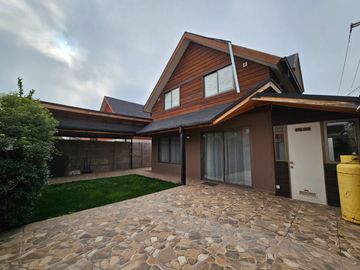 CASA EN EL AVELLANO IV