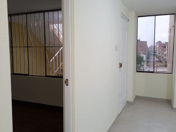 VENDO DEPARTAMENTO DE 97.14  PISO 3CARABAYLLO, CON GAS CALIDDA Y LUZ INDEPENDIENTE