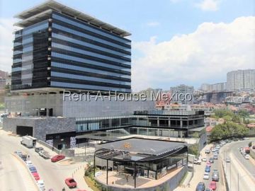 Venta de Oficina en Obra Gris en Hacienda de Las Palmas / Huixquilucan